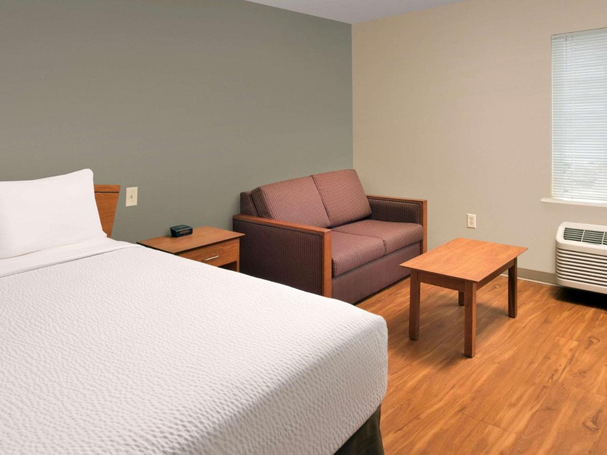 Woodspring Suites Louisville Clarksville Exteriér fotografie